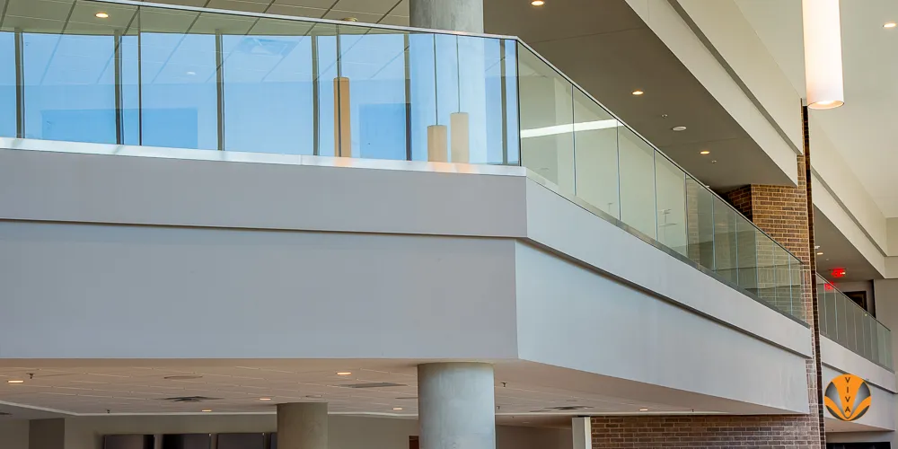 세련된 디자인, 파우더 코팅 알루미늄 유리 난간